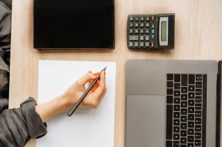 DPRD NTT Sahkan Perubahan APBD 2026, Pendapatan Turun Rp560 Miliar
