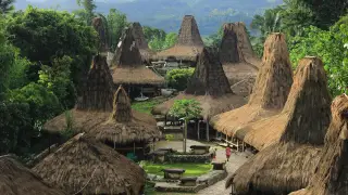 Foto arsip: Kampung Adat Praijing merupakan kampung adat yang memiliki bangunan khas Sumba yang terletak di Waikabubak, Sumba Barat, Nusa Tenggara Timur, Indone…