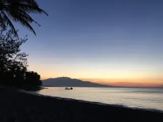 Foto arsip: Sunset at peaceful place Maumere Beach Flores East Nusa Tenggara.