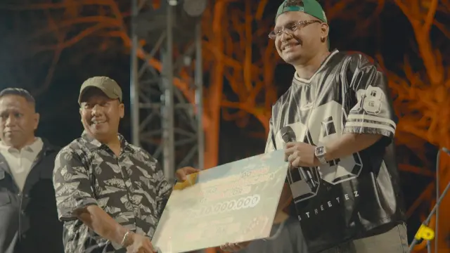 Wizz Baker Hadir di Picnic Over the Hill Parapuar Labuan Bajo